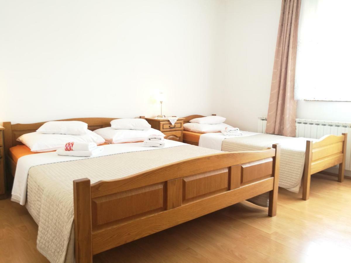 Jure Apartment Smoljanac