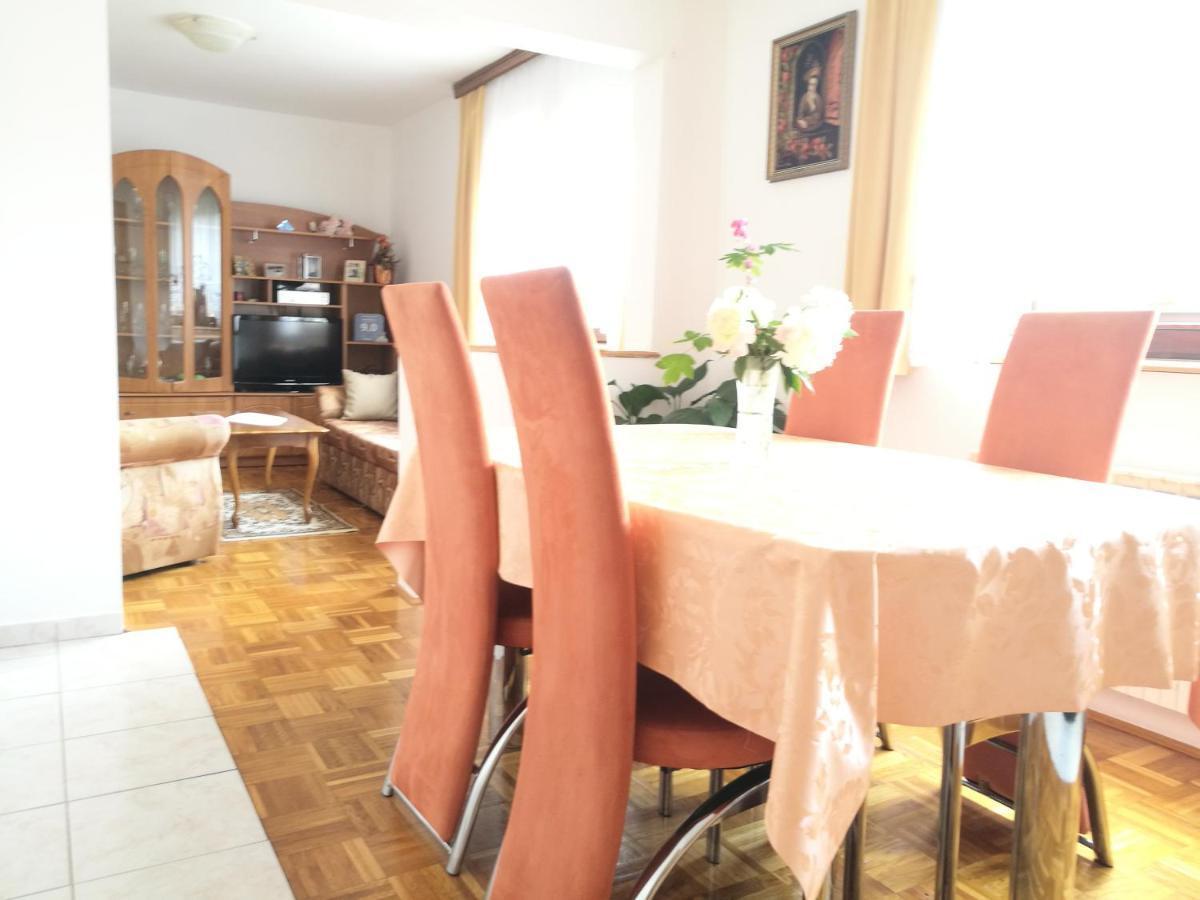Apartment Jure Smoljanac